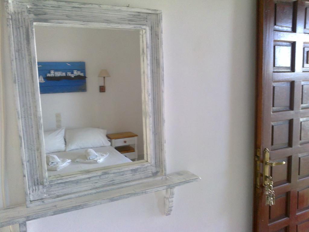Aeolos Hotel Apartments Gythio Buitenkant foto
