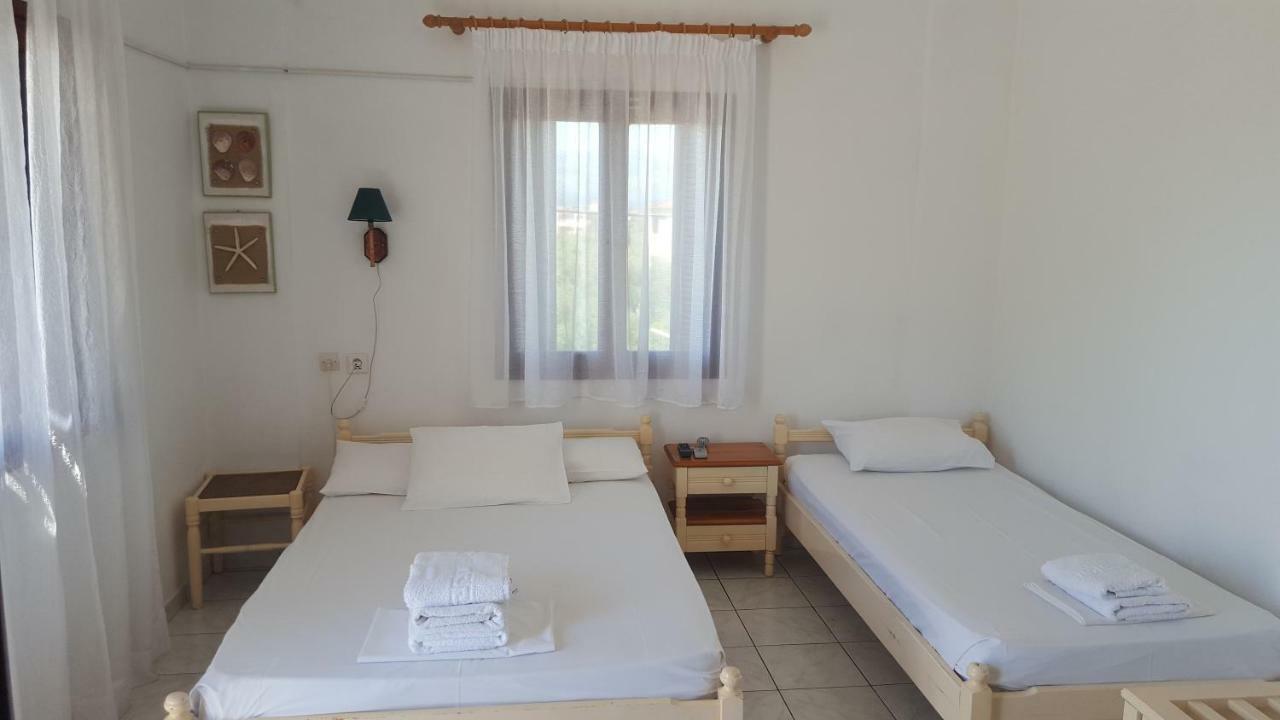 Aeolos Hotel Apartments Gythio Buitenkant foto